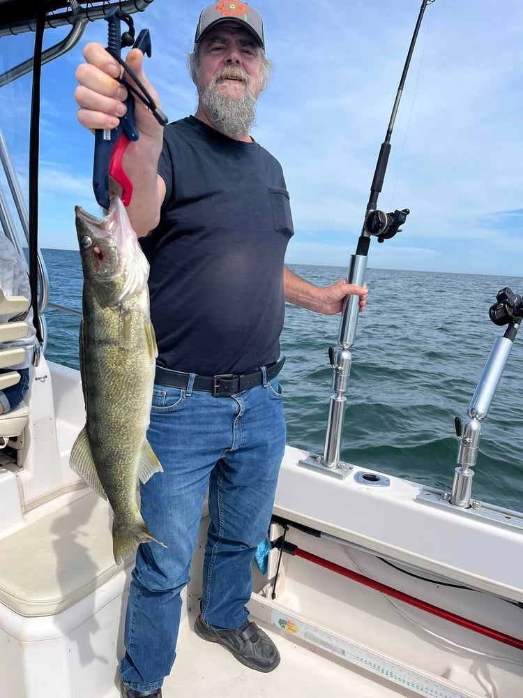 Lake Erie Walleye Charters In Geneva