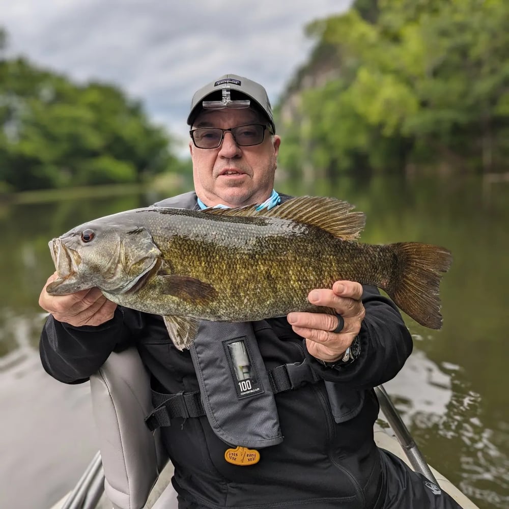 Eastern TN Smallmouth Float Trips In Sevierville