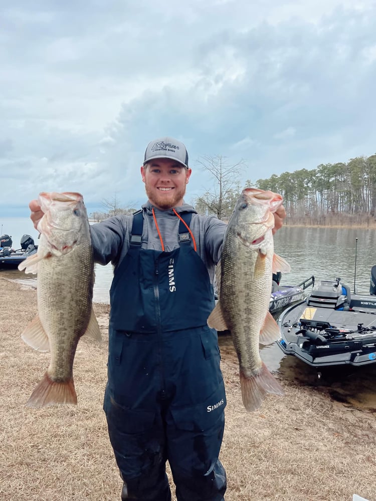 Fishing Lake Of The Ozarks With A Pro In Lake Ozark