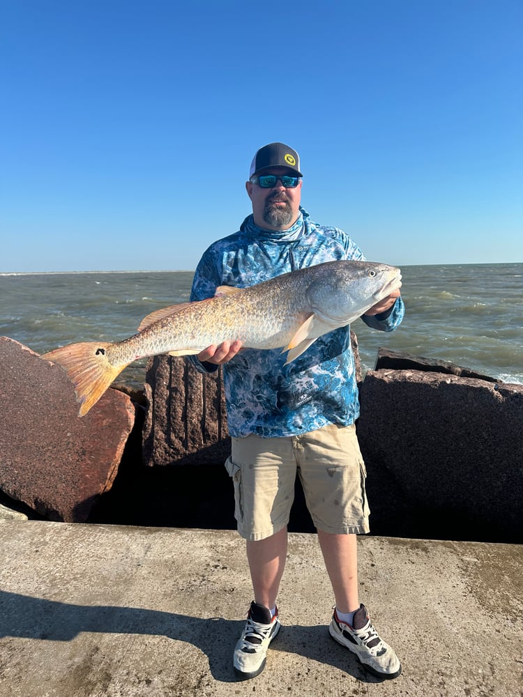 Bull Red Jetty Adventure In Port Aransas