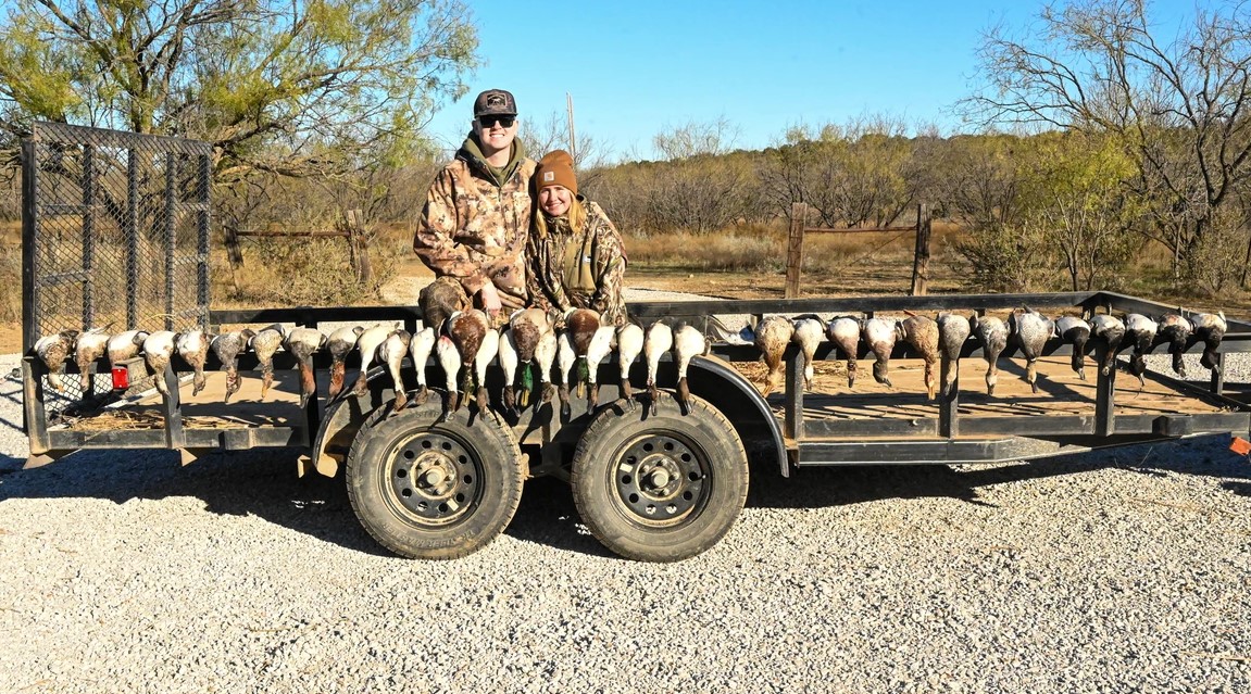 Central Texas Duck Hunts W/ Lodging In Eastland