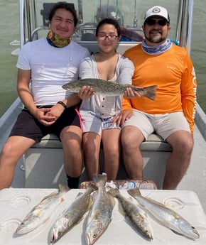 Speckled Trout / Spotted Seatrout fishing in Rockport, Texas