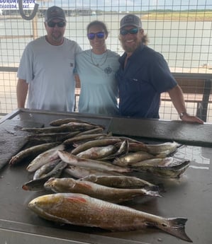 Redfish, Speckled Trout / Spotted Seatrout fishing in Matagorda, Texas