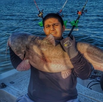 Blue Catfish fishing in Dallas, Texas