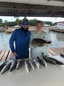 Flounder, Speckled Trout / Spotted Seatrout fishing in Galveston, Texas