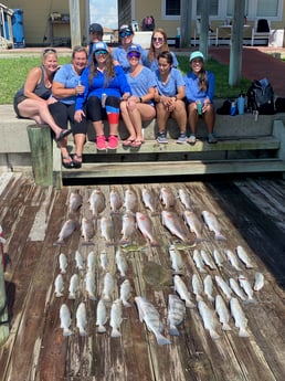 Black Drum, Redfish, Speckled Trout / Spotted Seatrout fishing in Port O&#039;Connor, Texas