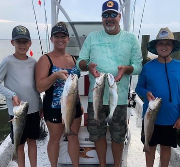 Redfish, Speckled Trout / Spotted Seatrout fishing in South Padre Island, Texas