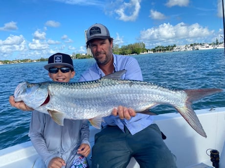 Tarpon fishing in Sarasota, Florida