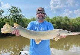 Alligator Gar Fishing in New Orleans, Louisiana