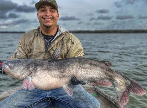 Blue Catfish Fishing in Dallas, Texas