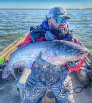 Blue Catfish Fishing in Dallas, Texas