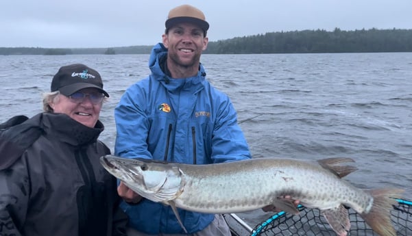 Muskie fishing in Knoxville, Tennessee