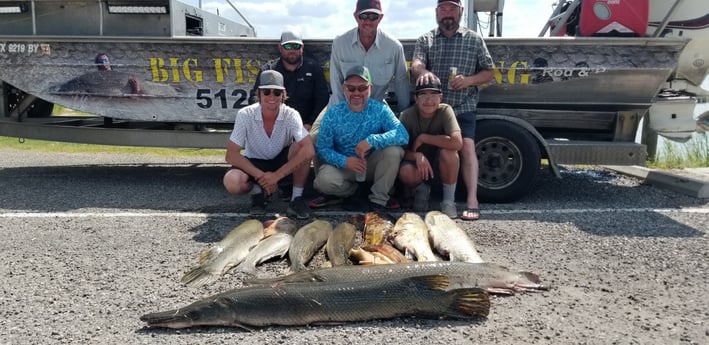 Alligator Gar fishing in Livingston, Texas