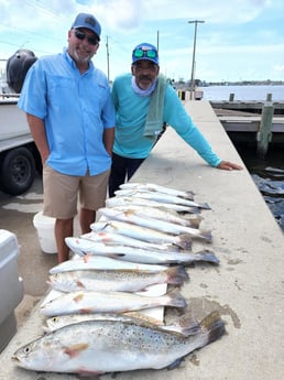 Speckled Trout / Spotted Seatrout fishing in Galveston, Texas