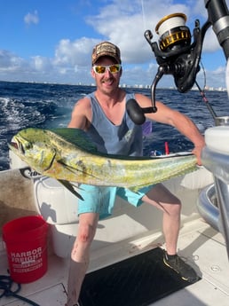 Blackfin Tuna fishing in Pompano Beach, Florida