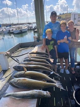 Redfish, Speckled Trout / Spotted Seatrout fishing in Rockport, Texas