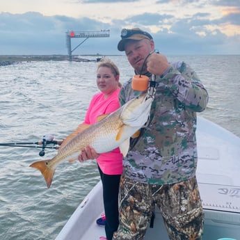 Redfish fishing in Port O&#039;Connor, Texas