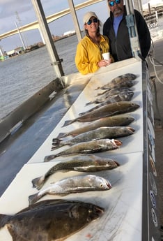 Flounder, Sheepshead, Speckled Trout / Spotted Seatrout fishing in Surfside Beach, Texas