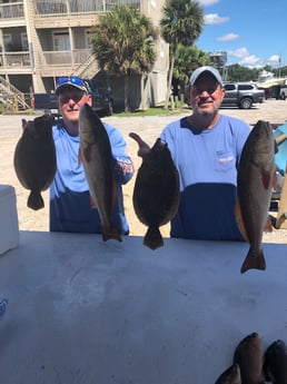 Flounder, Redfish fishing in Pensacola, Florida