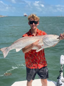 Redfish fishing in Port O&#039;Connor, Texas