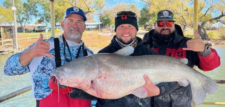 Blue Catfish Fishing in Dallas, Texas