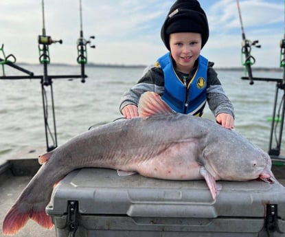 Blue Catfish Fishing in Dallas, Texas