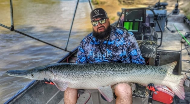 Alligator Gar fishing in Dallas, Texas