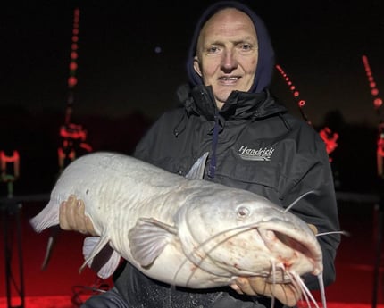 Blue Catfish Fishing in Dallas, Texas