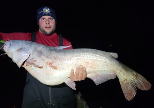 Blue Catfish fishing in Dallas, Texas