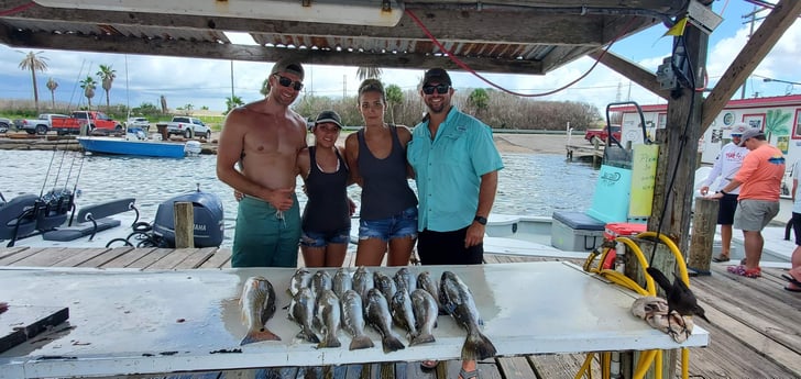 Redfish, Speckled Trout / Spotted Seatrout fishing in Galveston, Texas