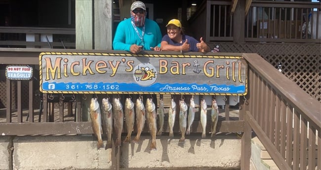 Redfish, Speckled Trout / Spotted Seatrout fishing in Aransas Pass, Texas