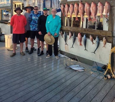 King Mackerel / Kingfish, Little Tunny / False Albacore, Red Snapper fishing in Destin, Florida