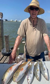 Redfish, Speckled Trout / Spotted Seatrout fishing in Galveston, Texas