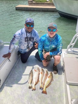 Redfish, Speckled Trout / Spotted Seatrout fishing in Rio Hondo, Texas