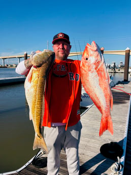 Red Snapper, Redfish fishing in Surfside Beach, Texas