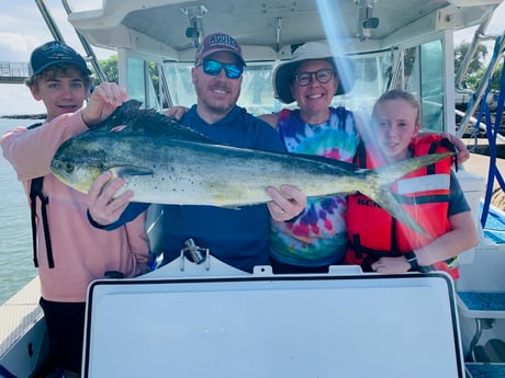 Mahi Mahi / Dorado fishing in Kapa&#039;a, Hawaii