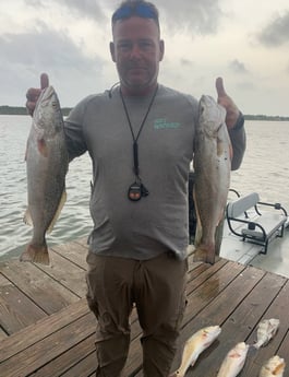 Speckled Trout / Spotted Seatrout fishing in Port O&#039;Connor, Texas