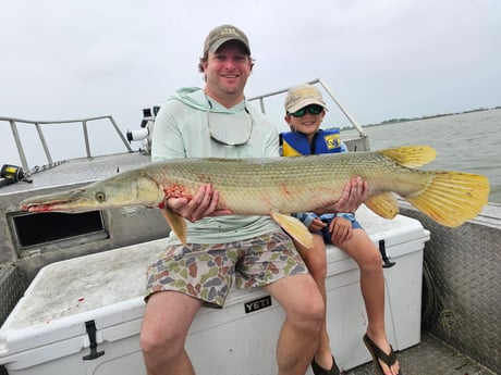 Alligator Gar Fishing in Houston, Texas