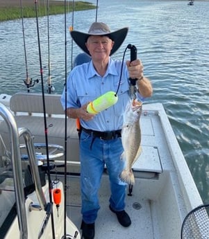 Speckled Trout / Spotted Seatrout fishing in Freeport, Texas