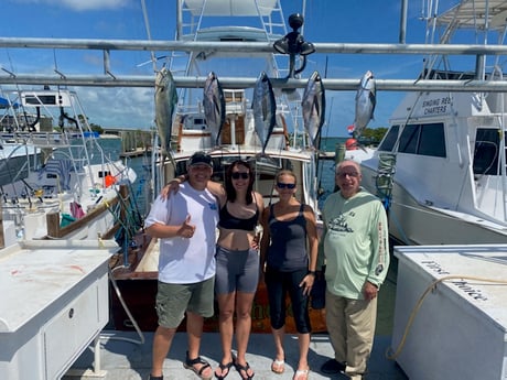 Blackfin Tuna, Mahi Mahi / Dorado Fishing in Islamorada, Florida