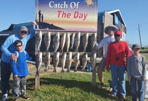 Black Drum, Redfish, Speckled Trout / Spotted Seatrout fishing in Rockport, Texas