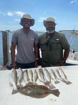 Flounder, Speckled Trout / Spotted Seatrout fishing in Galveston, Texas