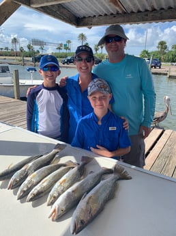 Speckled Trout / Spotted Seatrout fishing in Galveston, Texas