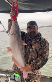 Blue Catfish Fishing in Dallas, Texas