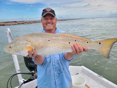 Redfish fishing in Port O&#039;Connor, Texas