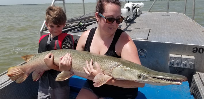 Alligator Gar fishing in Livingston, Texas