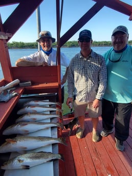 Redfish, Speckled Trout / Spotted Seatrout fishing in South Padre Island, Texas