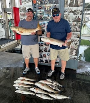 Redfish, Speckled Trout Fishing in Galveston, Texas