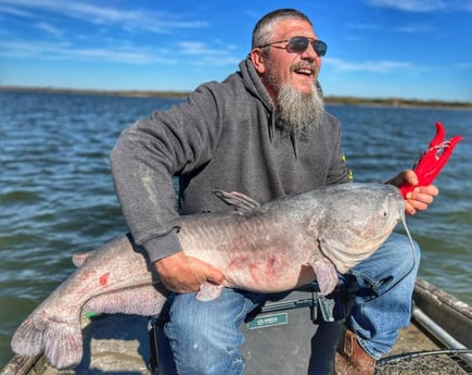 Blue Catfish Fishing in Dallas, Texas