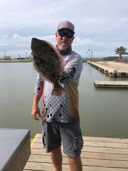 Black Drum, Flounder, Speckled Trout / Spotted Seatrout fishing in Surfside Beach, Texas